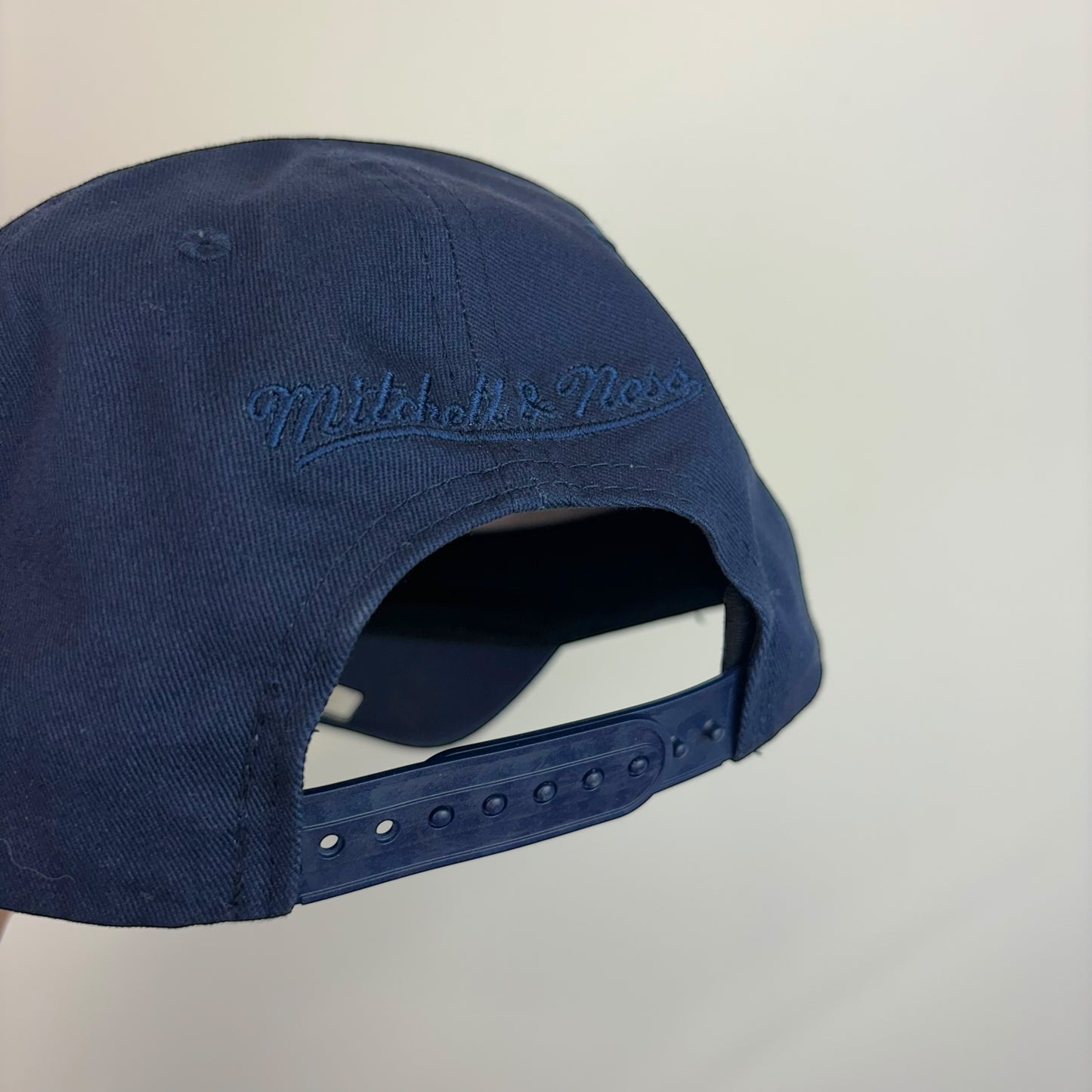 Mitchell & Ness Oaklahoma City Thunder Team Logo Snapback Hat