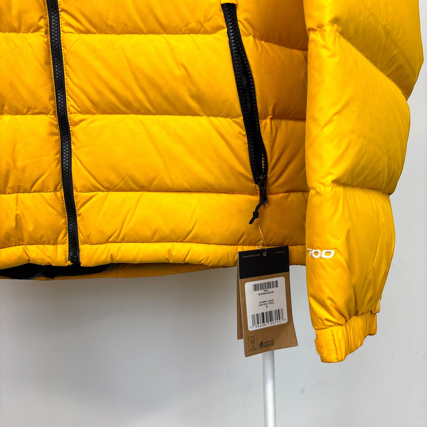 The North Face Massif 700 Series Puffer Jacket - Summit Gold