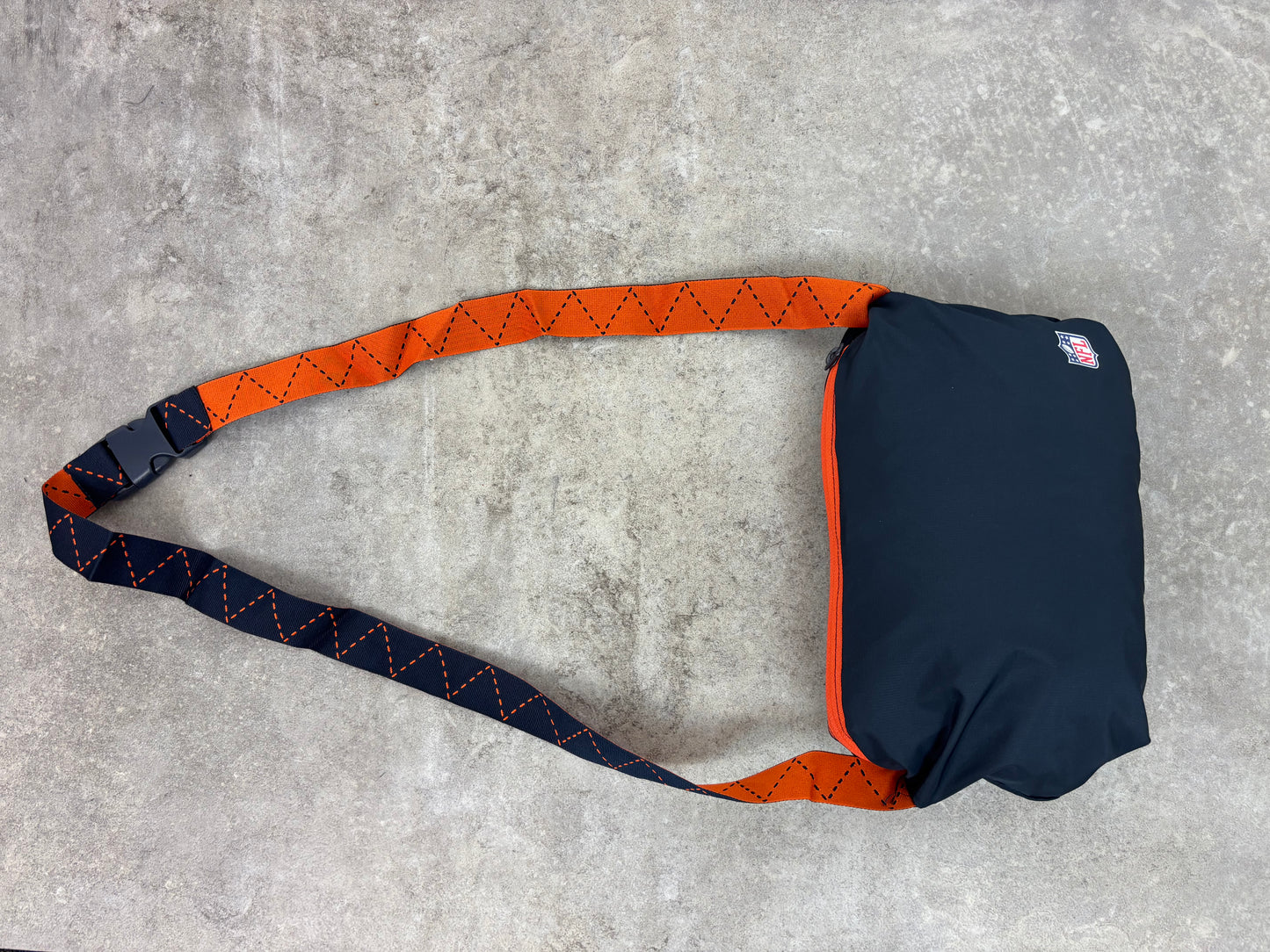 Fanatics Chicago Bears 1/4 Zip Lightweight Jacket