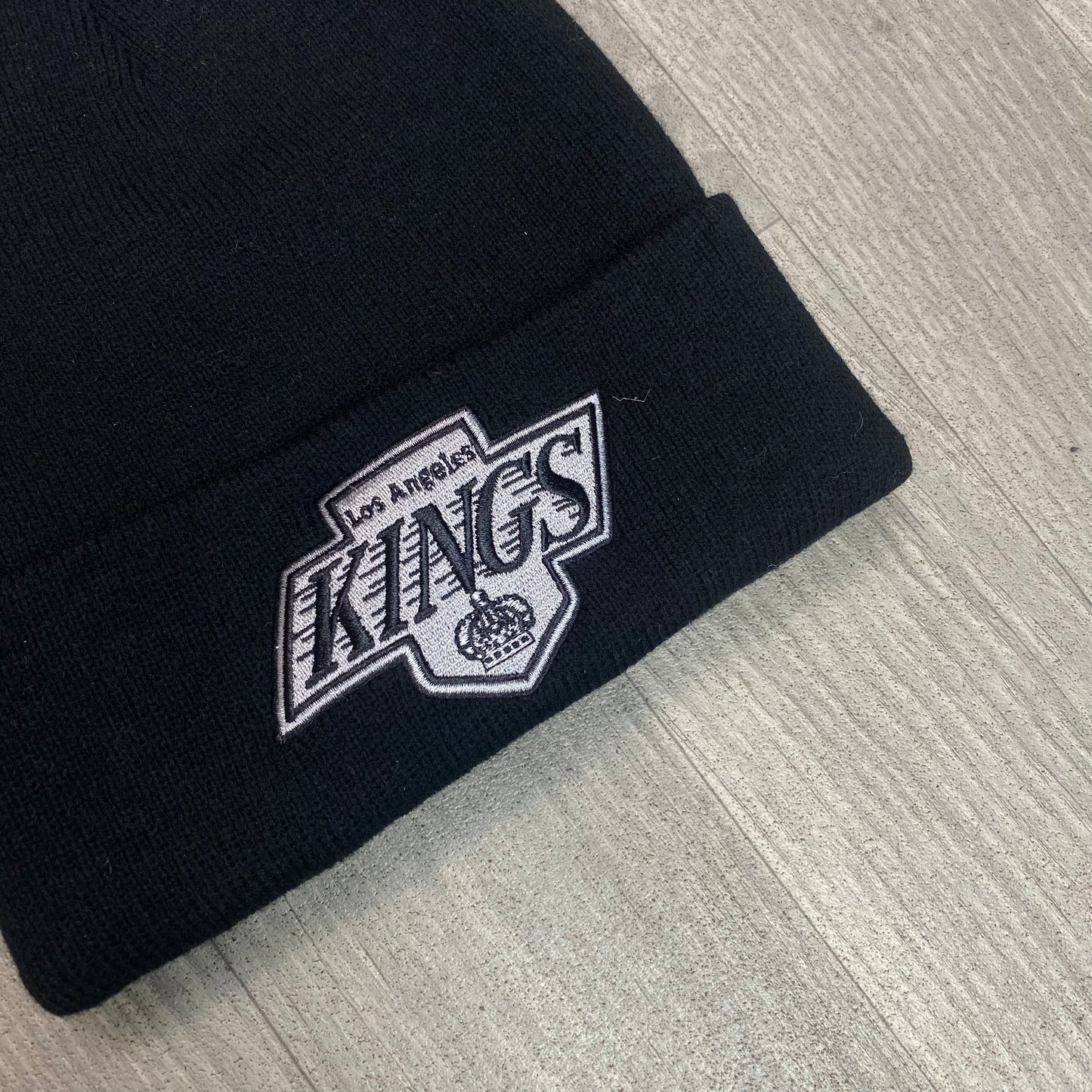 Mitchell & Ness Los Angeles Kings Embroidered Logo Beanie