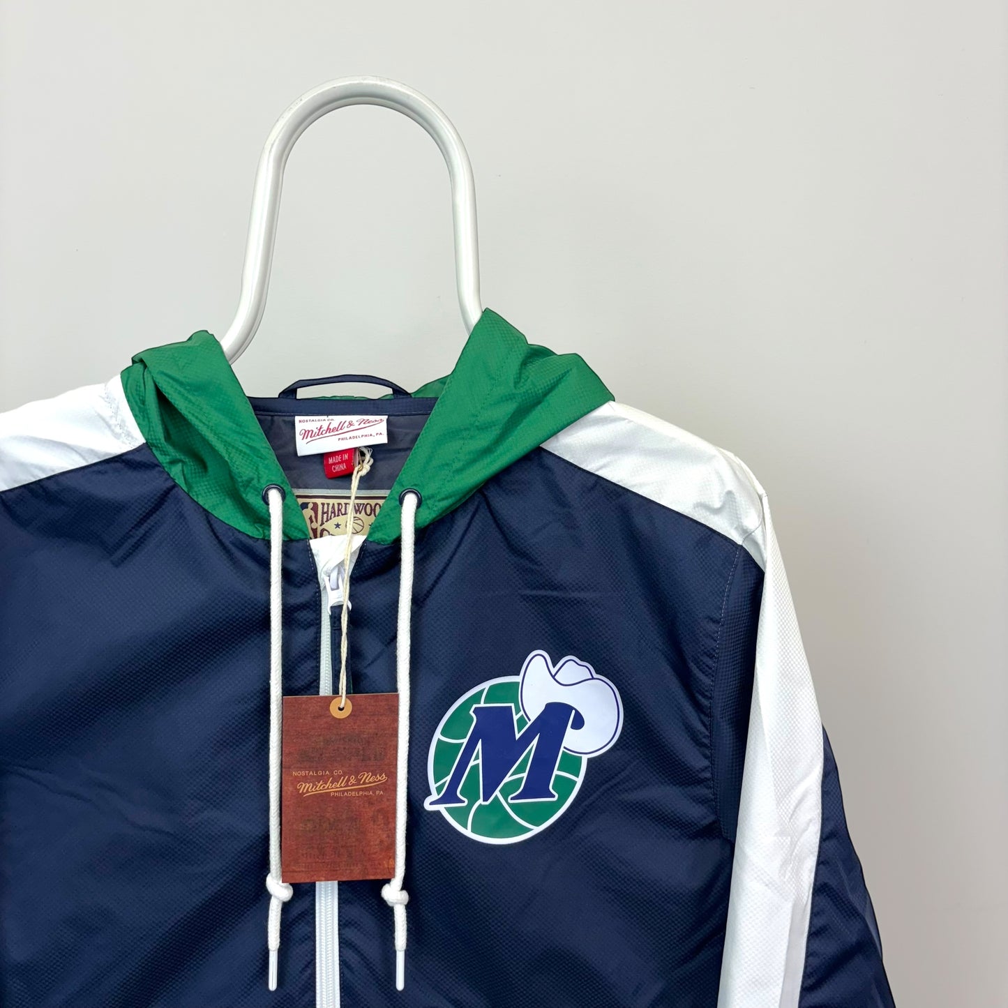 Mitchell & Ness Dallas Mavericks Windbreaker