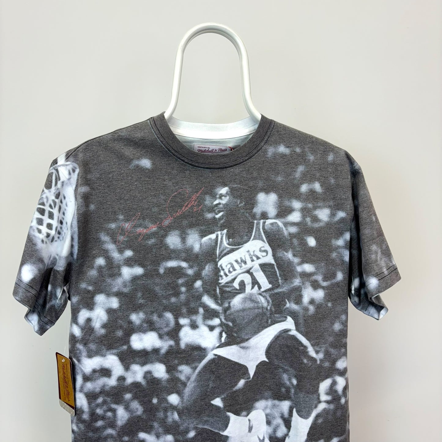 Mitchell & Ness Atlanta Hawks Dominique Wilkins Sublimated Above The Rim T-Shirt