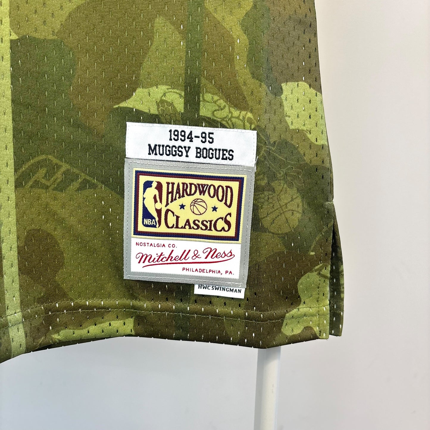 Mitchell & Ness Muggsy Bogues Charlotte Hornets Camo Swingman Jersey