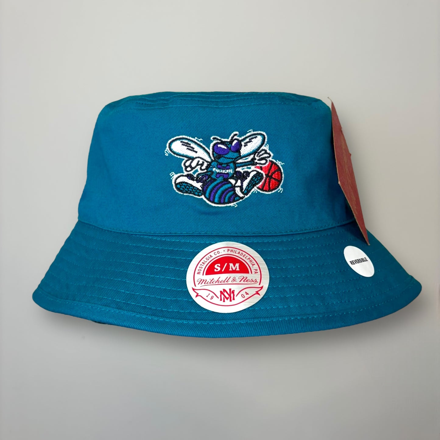 Mitchell & Ness Charlotte Hornets Reversible Bucket Hat