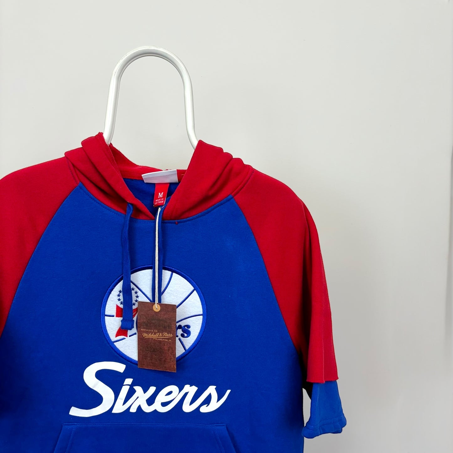 Mitchell & Ness Philadelphia 76ers Short Sleeve Hoodie