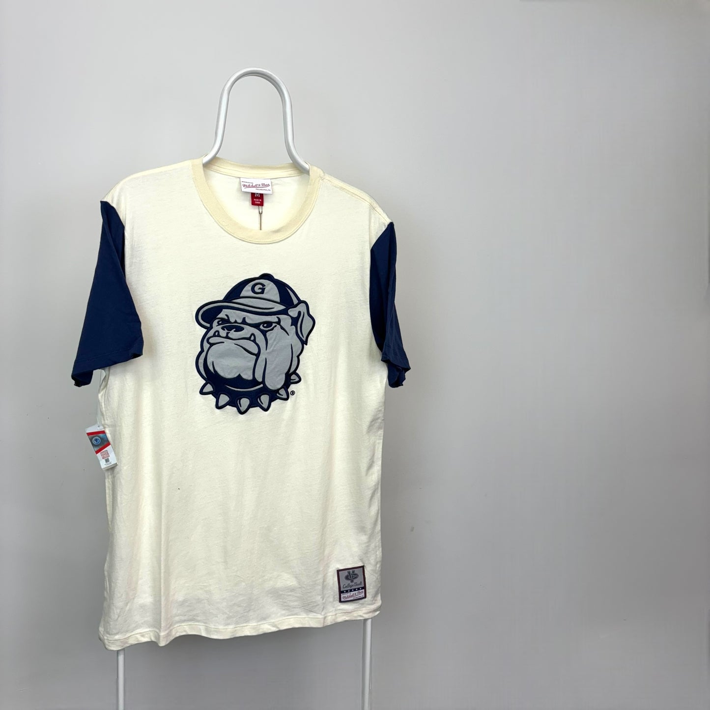 Mitchell & Ness Georgetown Hoyas Colourblocked T-Shirt