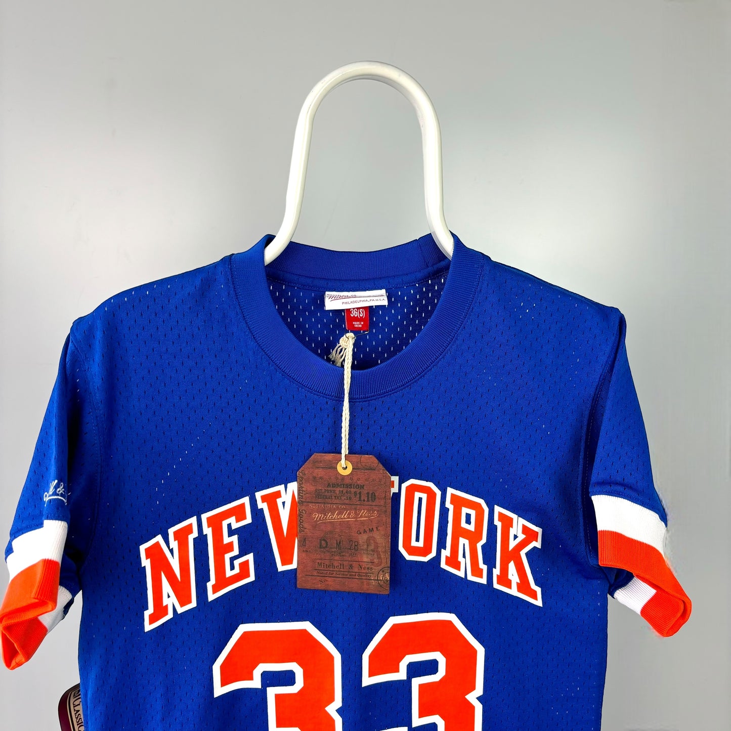 Mitchell & Ness New York Knicks "Ewing" Mesh Jersey