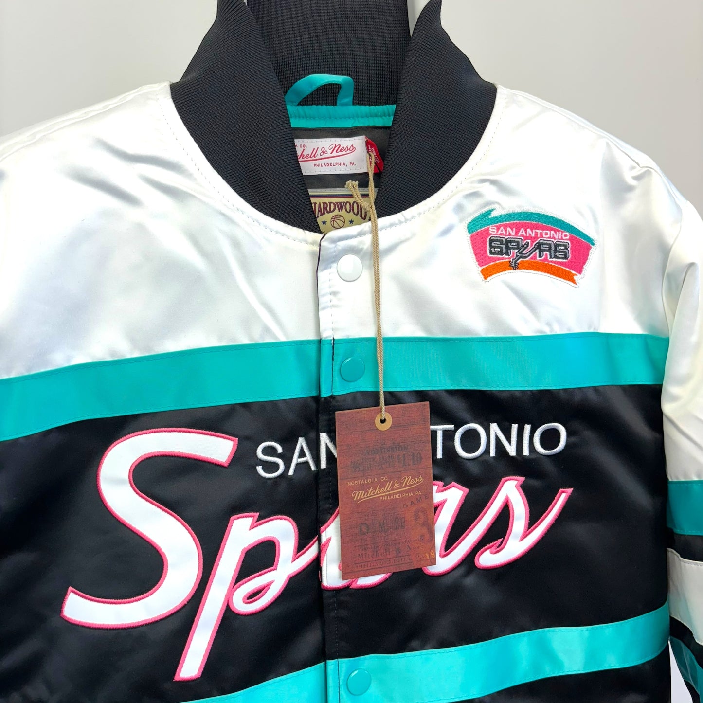 Mitchell & Ness San Antonio Spurs Special Script Satin Jacket