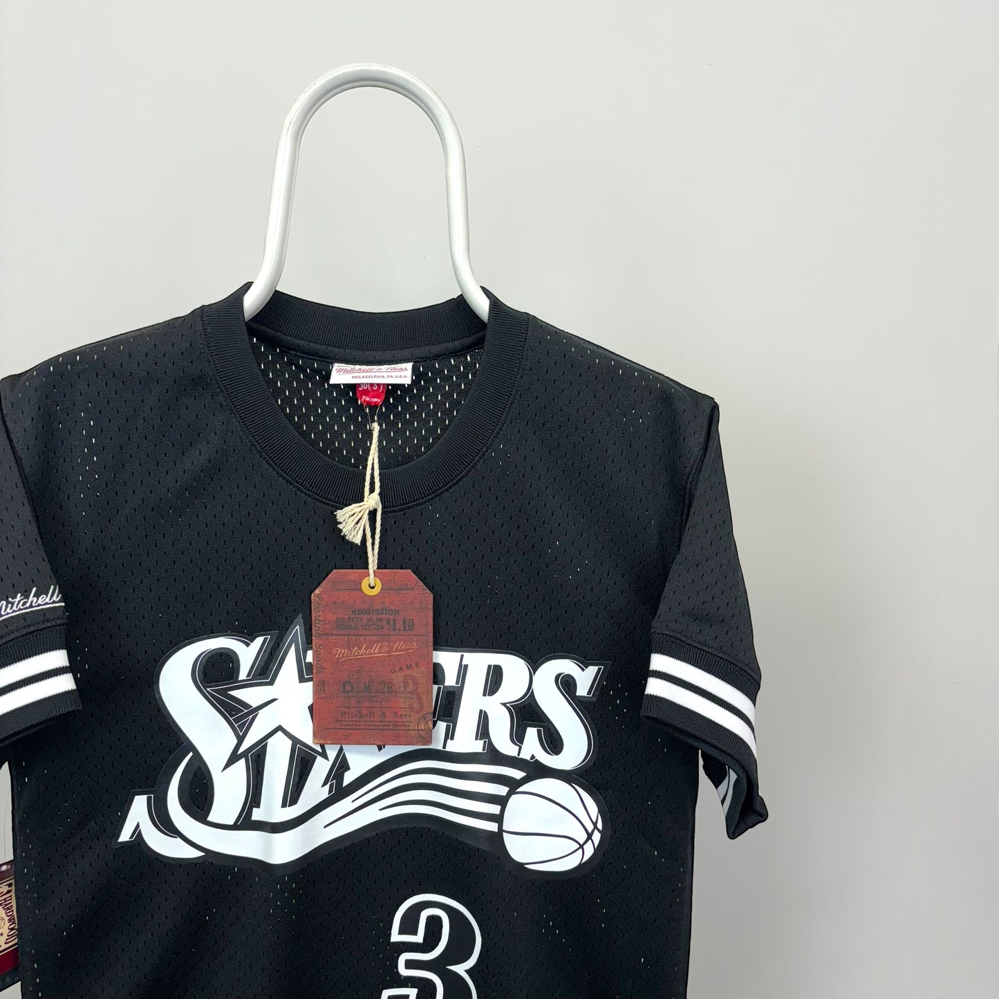 Mitchell & Ness Philadelphia 76ers Mesh Jersey