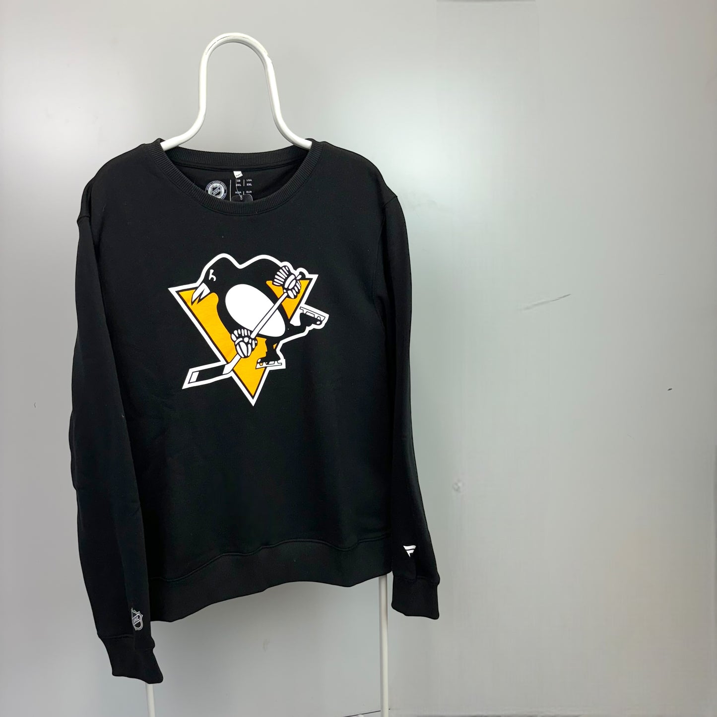 USA Fanatics NHL Pittsburgh Pengiuins Graphic Print Sweatshirt