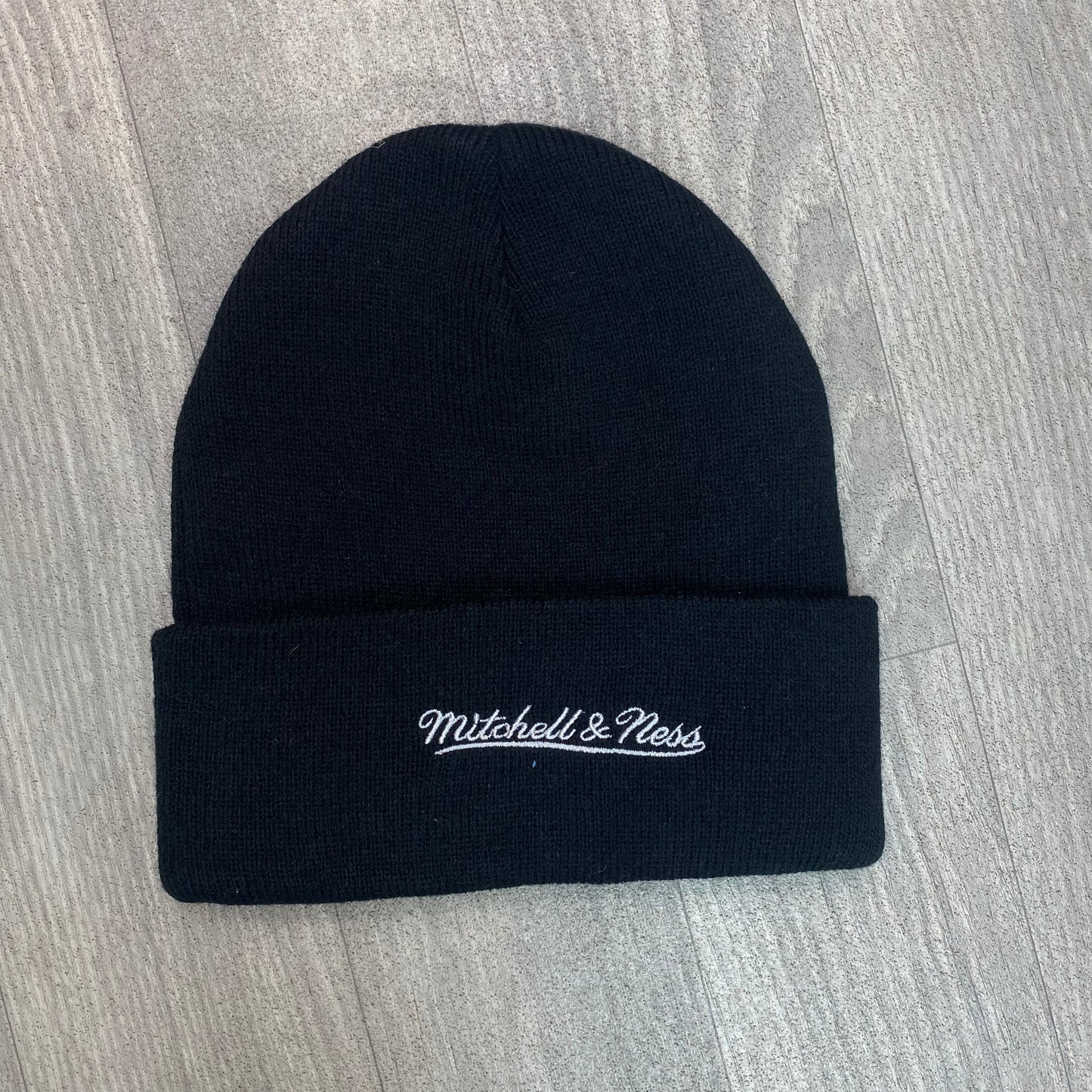 Mitchell & Ness Los Angeles Kings Embroidered Logo Beanie