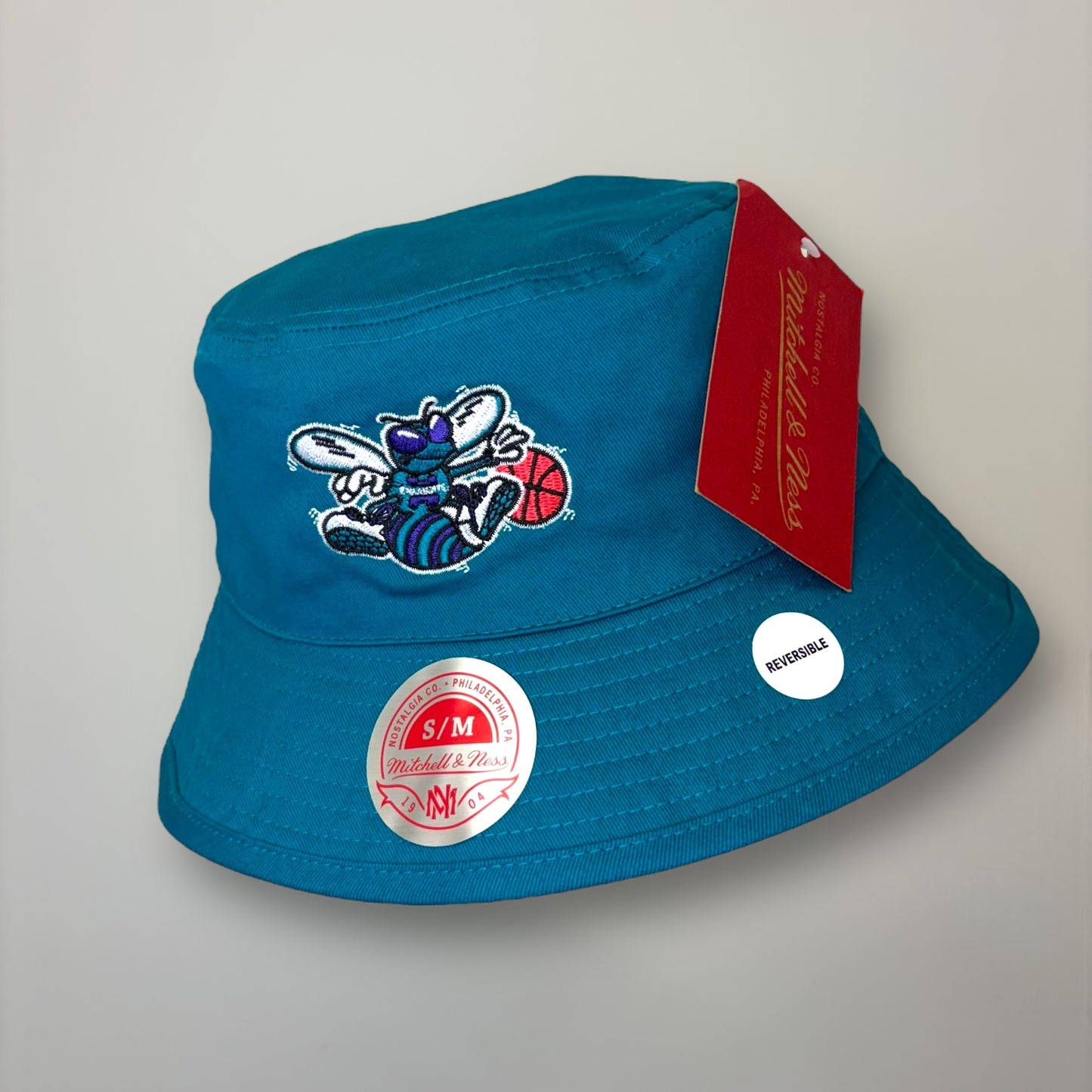 Mitchell & Ness Charlotte Hornets Reversible Bucket Hat