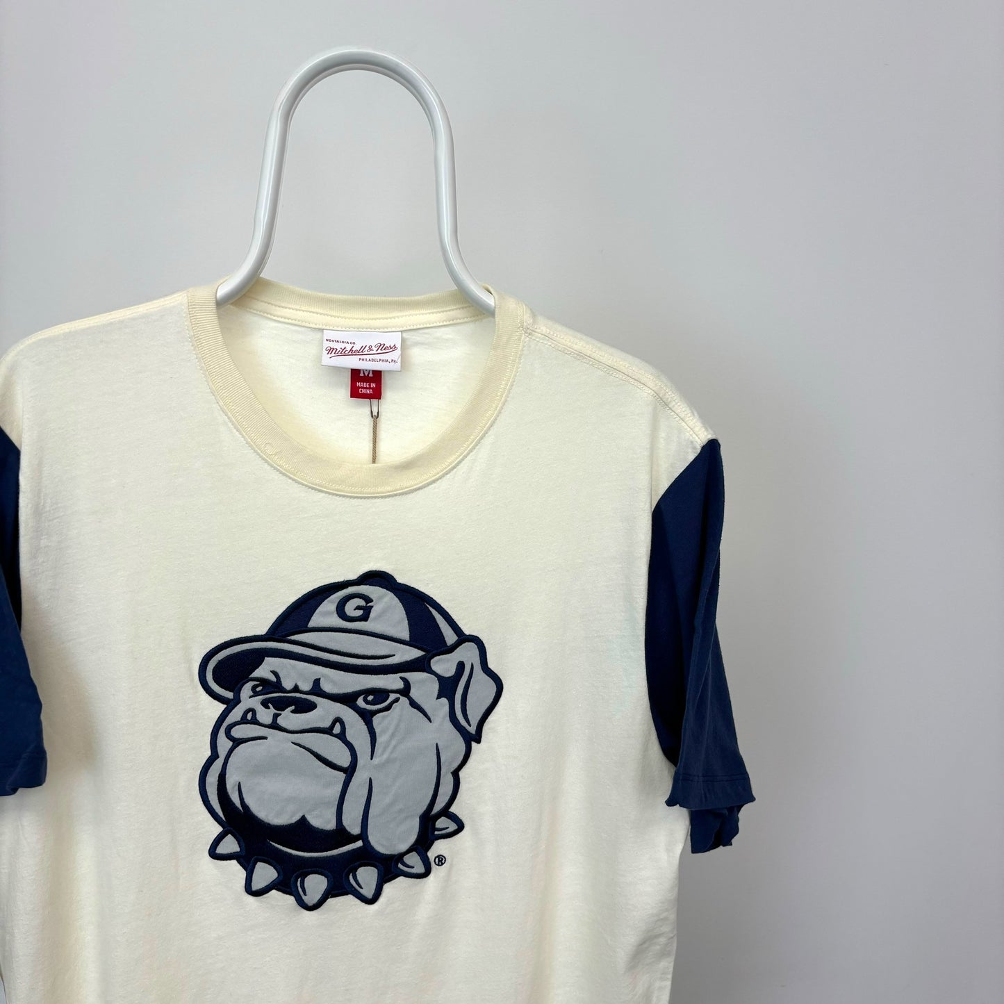 Mitchell & Ness Georgetown Hoyas Colourblocked T-Shirt