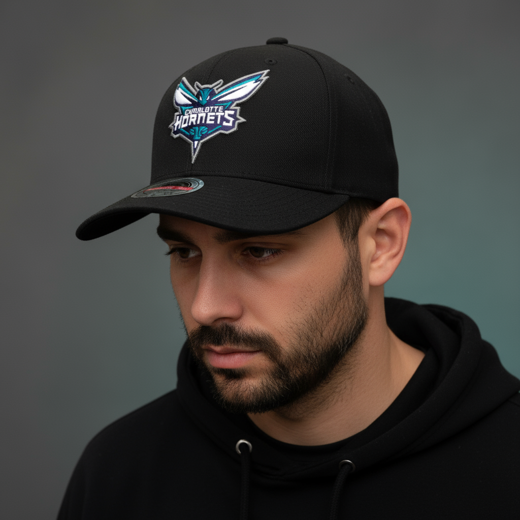 Mitchell & Ness Charlotte Hornets Icon Snapback Hat