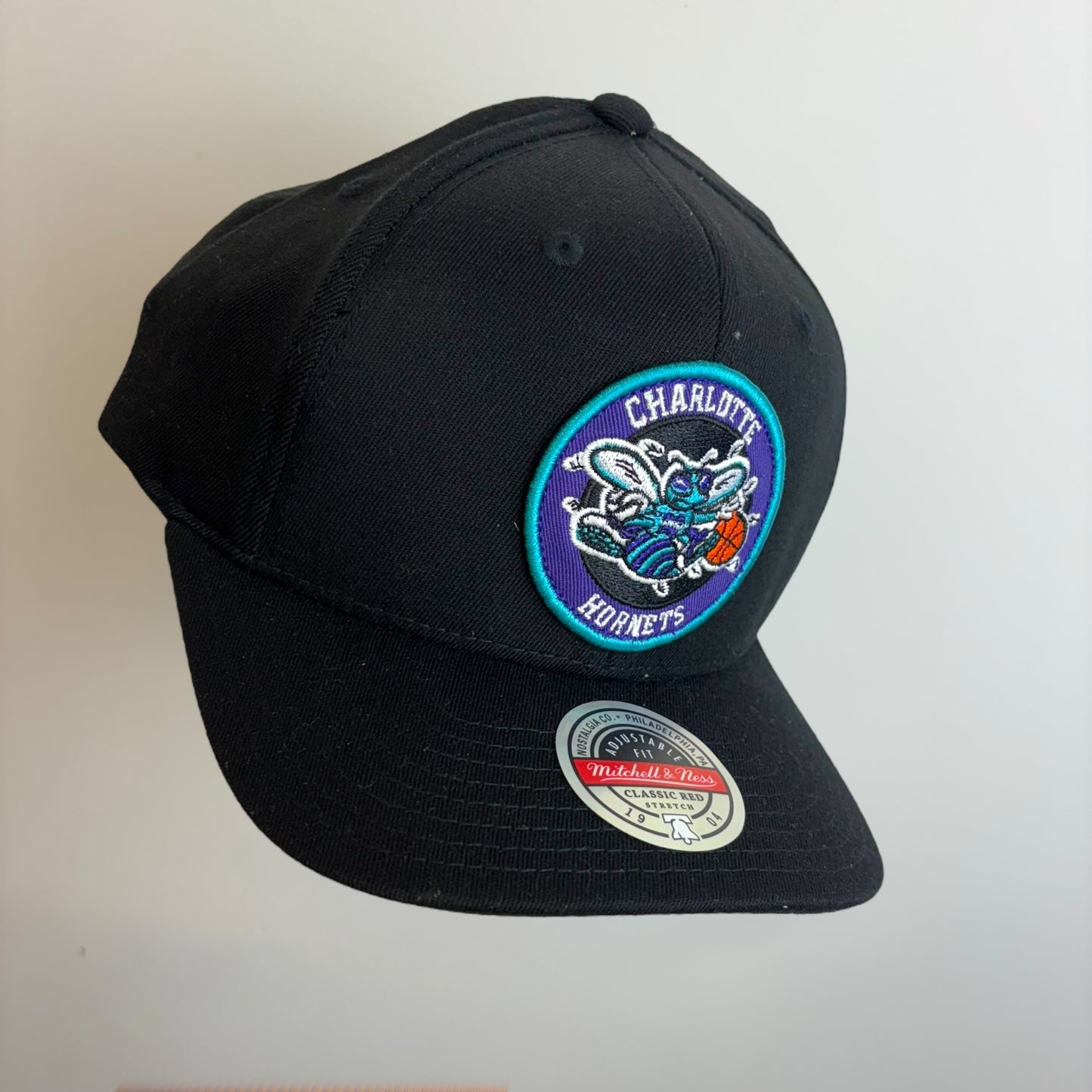 Mitchell & Ness Charlotte Hornets Alley Oop Snapback Hat