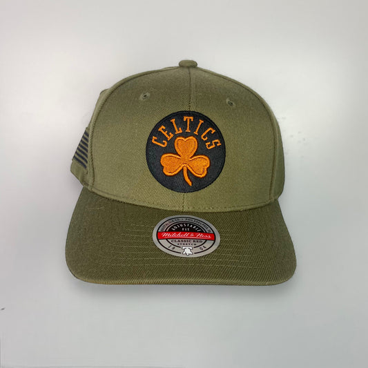 Deadstock Mitchell & Ness Boston Celtics Snapback Hat