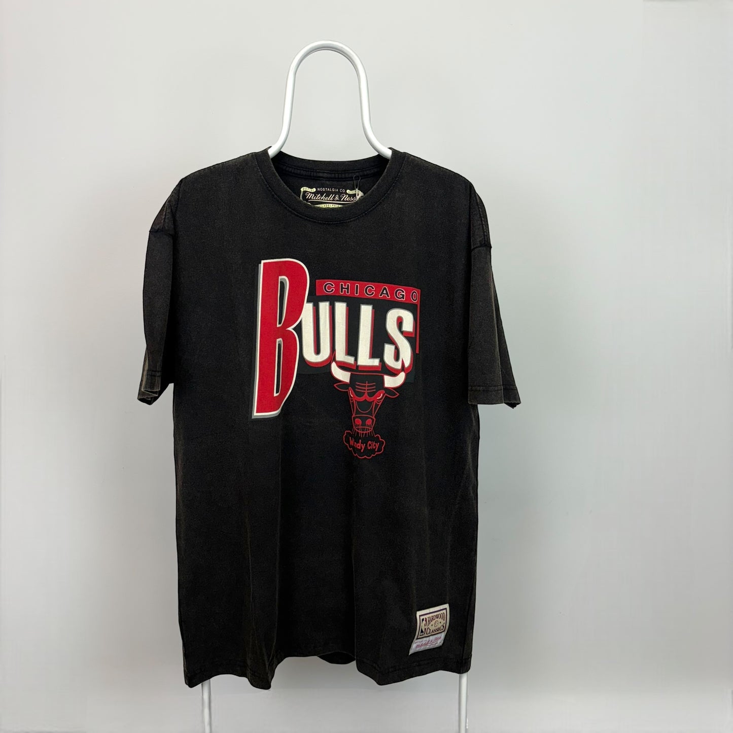 Mitchell & Ness Chicago Bulls Centre Circle T-Shirt