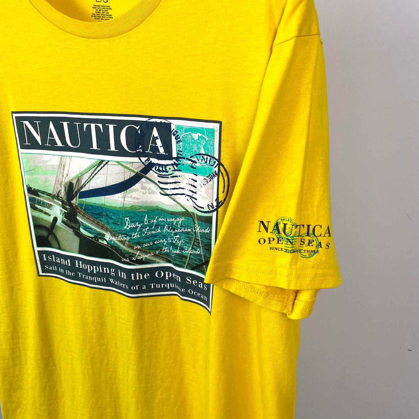 Vintage Nautica Graphic Spellout Print T-Shirt [L]